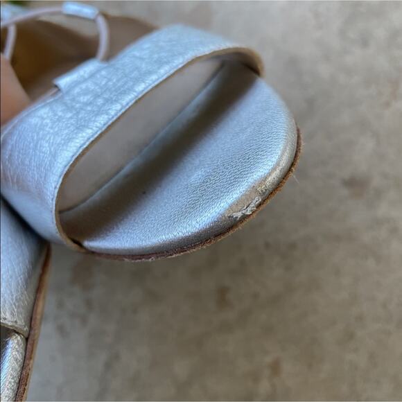 LOEFFLER RANDALL Metallic Silver Leather Lace Up Open Toe Strap Sandal Flats 8.5 - Picture 10 of 11
